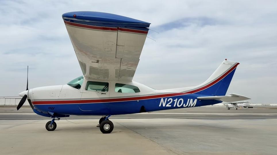 1981 CESSNA T210N Photo 6